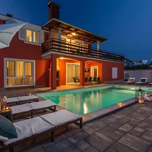 Polion Valbandon Ferienhaus